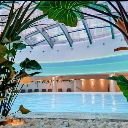 Hanza Tower Spa & Pool شقة *